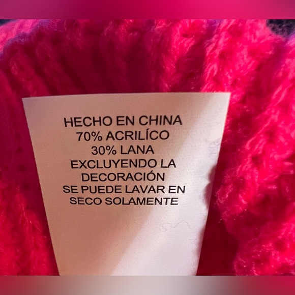 Kate Spade New York NWT Beautiful Hot Pink Knit Sam Label Cuff Beanie Hat - Picture 5 of 5